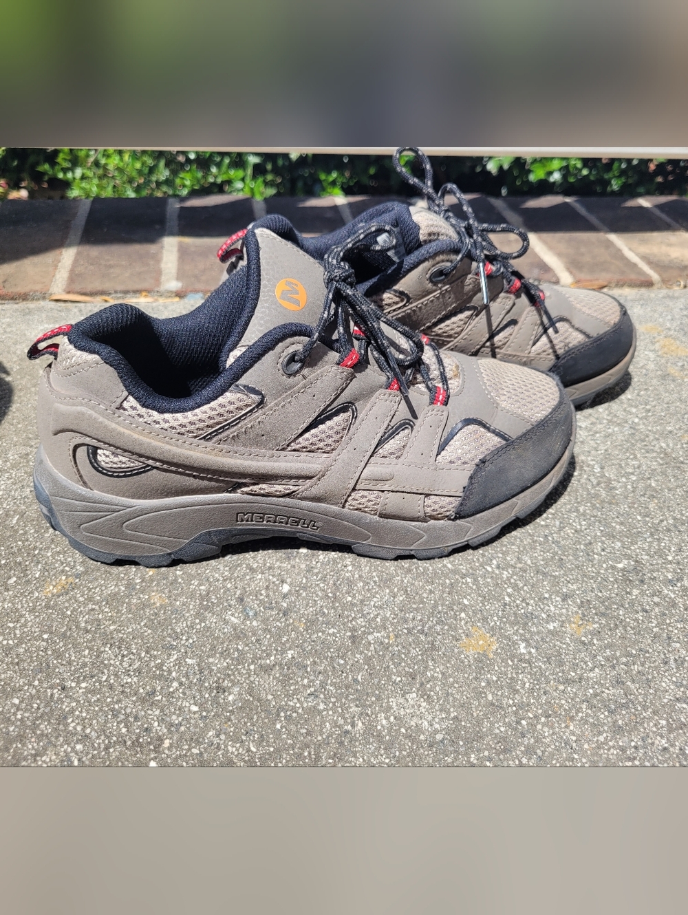 Merrell | Hiking Shoes | Size 6.5Y